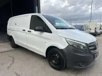Usado Mercedes Vito 102 CV (75 kW) 2021 Blanco Van