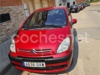 Usado Citroën Xsara Picasso Exclusive 92 CV (67 kW) 2010 Rojo Monovolumen