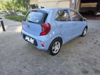 Usado Kia Picanto 67 CV (49 kW) 2021 Azul Utilitario