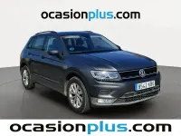 Usado VW Tiguan Edition 125 CV (91 kW) 2017 Gris SUV