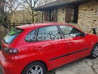 Usado Seat Ibiza Reference 100 CV (73 kW) 2009 Rojo Berlina