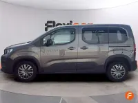 Usado Peugeot Rifter Allure 101 CV (74 kW) 2023 Gris Monovolumen