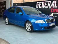 Usado Skoda Octavia RS 170 CV (125 kW) 2008 Azul Berlina