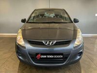 Usado Hyundai i20 Classic 77 CV (56 kW) 2010 Gris Utilitario