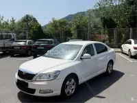 Usado Skoda Octavia Ambition 105 CV (77 kW) 2013 Blanco Berlina