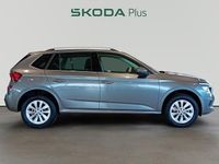 Usado Skoda Kamiq Selection 115 CV (84 kW) 2024 Gris SUV