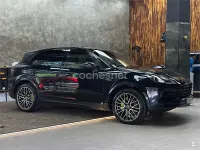 Usado Porsche Cayenne E-Hybrid 462 CV (339 kW) 2019 Azul SUV