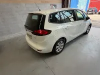 Usado Opel Zafira Tourer Expression 120 CV (88 kW) 2016 Blanco Monovolumen