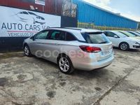 Usado Opel Astra Business Elegance 145 CV (106 kW) 2021 Gris / plata Familiar