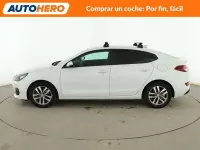 Usado Hyundai i30 120 CV (88 kW) 2021 Blanco Utilitario
