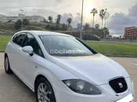 Usado Seat Leon Style 105 CV (77 kW) 2010 Blanco Utilitario