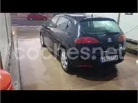 Usado Seat Leon Reference 102 CV (75 kW) 2007 Negro Utilitario