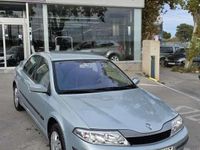 Usado Renault Laguna II Dynamique 120 CV (88 kW) 2002 Azul Berlina
