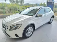 Usado Mercedes GLA200 136 CV (100 kW) 2019 Blanco SUV