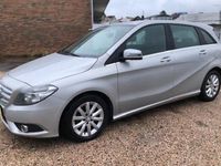 Usado Mercedes B180 122 CV (89 kW) 2013 Monovolumen