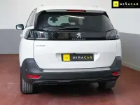 Usado Peugeot 5008 Allure 130 CV (95 kW) 2022 Blanco SUV