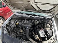 Usado Renault Clio II Authentique 85 CV (62 kW) 2007 Blanco Berlina