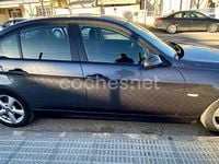 Usado BMW 318 143 CV (105 kW) 2006 Gris / plata Familiar