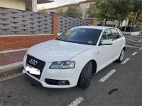 Usado Audi A3 Ambiente 150 CV (110 kW) 2012 Blanco Utilitario