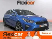 Usado Kia Ceed 120 CV (88 kW) 2019 Azul Utilitario