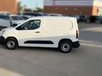 Usado Citroën Berlingo 102 CV (75 kW) 2021 Blanco Monovolumen