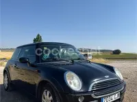Usado Mini ONE 90 CV (66 kW) 2003 Negro Utilitario