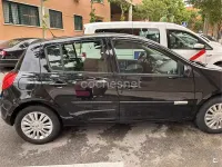 Usado Renault Clio IV Expression 75 CV (55 kW) 2012 Negro Berlina