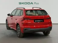 Usado Skoda Kamiq Selection 115 CV (84 kW) 2025 Rojo SUV