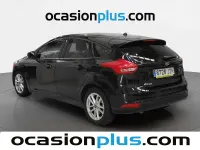 Usado Ford Focus Trend+ 120 CV (88 kW) 2017 Negro Utilitario