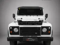 Usado Land Rover Defender SE 122 CV (89 kW) 2016 Blanco Familiar