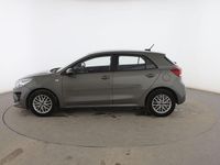 Usado Kia Rio 101 CV (74 kW) 2022 Gris Berlina