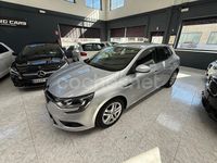 Usado Renault Mégane IV Business 95 CV (69 kW) 2020 Gris / plata Berlina