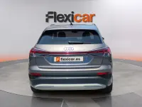 Usado Audi e-tron Premium 230 kW (313 CV) 2021 Gris SUV