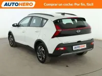 Usado Hyundai Bayon 84 CV (61 kW) 2022 Blanco SUV