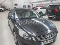 Usado Volvo S60 Summum 136 CV (100 kW) 2012 Verde Berlina