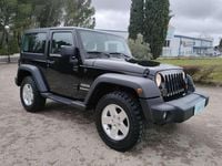 Usado Jeep Wrangler Sport 200 CV (147 kW) 2011 Negro SUV