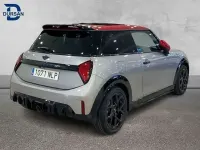 Usado Mini John Cooper Works 231 CV (169 kW) 2026 Gris Utilitario
