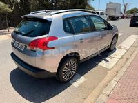 Usado Peugeot 2008 Active 82 CV (60 kW) 2014 Gris / plata SUV