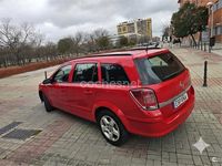 Usado Opel Astra Enjoy 100 CV (73 kW) 2007 Rojo Familiar