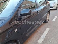 Usado Toyota Corolla Sol 90 CV (66 kW) 2005 Negro Berlina
