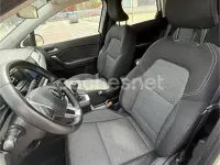 Usado Renault Captur Equilibre 90 CV (66 kW) 2023 Blanco SUV