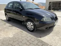 Usado Seat Ibiza 100 CV (73 kW) 2003 Negro Utilitario