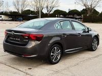 Usado Toyota Avensis Advance 147 CV (108 kW) 2017 Gris Berlina