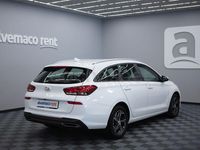 Usado Hyundai i30 116 CV (85 kW) 2021 Blanco Berlina