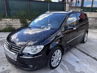 Usado VW Touran Sport 140 CV (102 kW) 2010 Negro Monovolumen