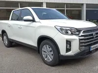 Usado SsangYong Musso 202 CV (148 kW) 2023 Blanco Pickup/Camioneta