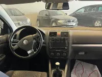 Usado VW Golf V Highline 105 CV (77 kW) 2007 Negro Berlina
