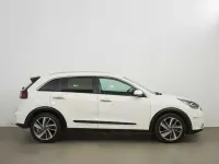 Usado Kia Niro 141 CV (103 kW) 2019 Blanco SUV