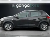 Usado Dacia Sandero Expression 91 CV (66 kW) 2024 Negro Utilitario
