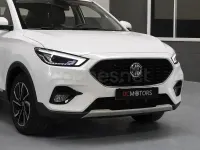 Usado MG ZS Luxury 111 CV (81 kW) 2023 Blanco SUV